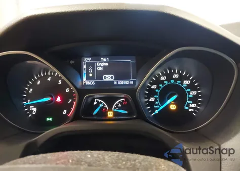 2014 Ford Focus Titanium z USA, uszkodzony, nr VIN 1FADP3N24EL184959